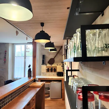 Avec Bar Et Four à Pizza Apartamento Etreval